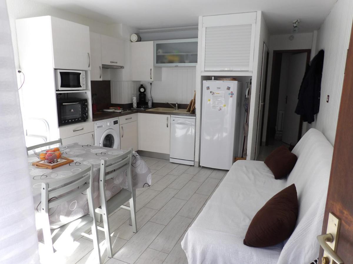 Hameau Des Thermes - Appartement Rez De Chaussee サン・ラリー・スラン エクステリア 写真